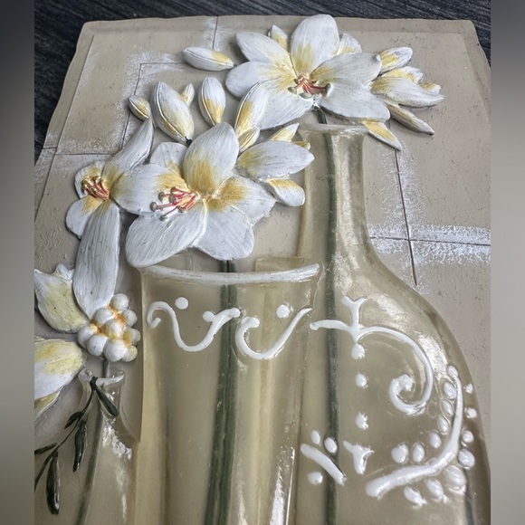 Vintage 3D Wall Art Floral Tiles White Floral in Resin Vases by Boem - Picture 4 of 10